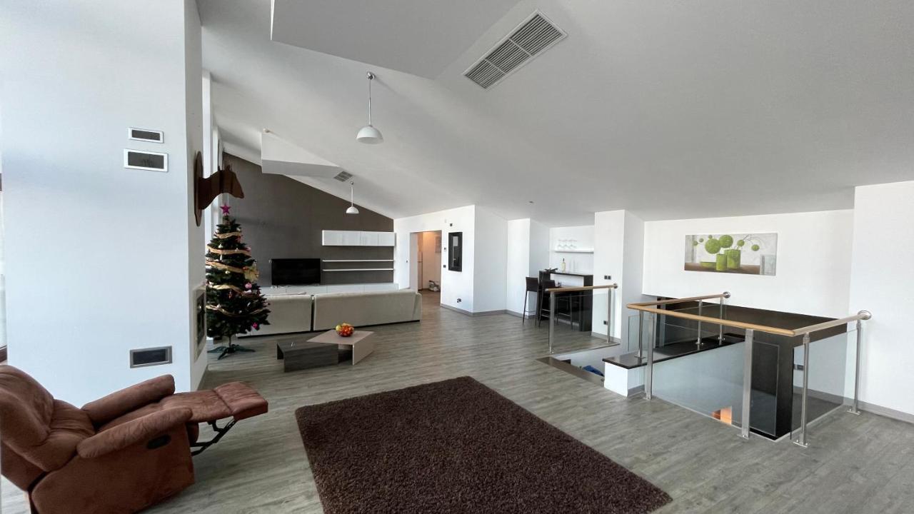 Ted Penthouse Silver Mountain Poiana Brasov Exteriör bild